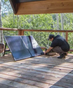 Goal Zero Boulder 200 Briefcase Solar Panel (200W, 14-21.8V) 16 Goal Zero Boulder 200 Briefcase Solar Panel (200W, 14-21.8V)