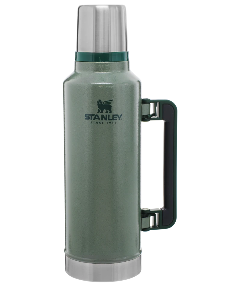 STANLEY CLASSIC LEGENDARY VACUUM INSULATED BOTTLE 2 QT 2 STANLEY CLASSIC LEGENDARY VACUUM INSULATED BOTTLE 2 QT