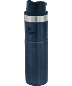 STANLEY CLASSIC TRIGGER-ACTION TRAVEL MUG 20 OZ Water