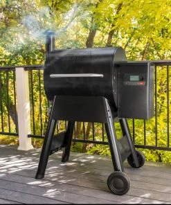 TRAEGER PRO 575 PELLET GRILL