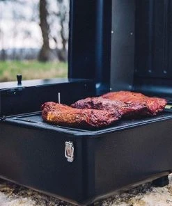 Outdoor Cooking TRAEGER PORTABLE RANGER PELLET GRILL