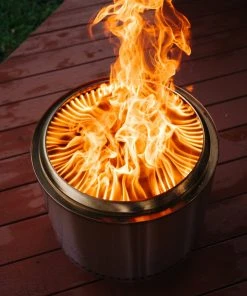 Gear Solo Stove Bonfire + Stand 21 Gear Solo Stove Bonfire + Stand