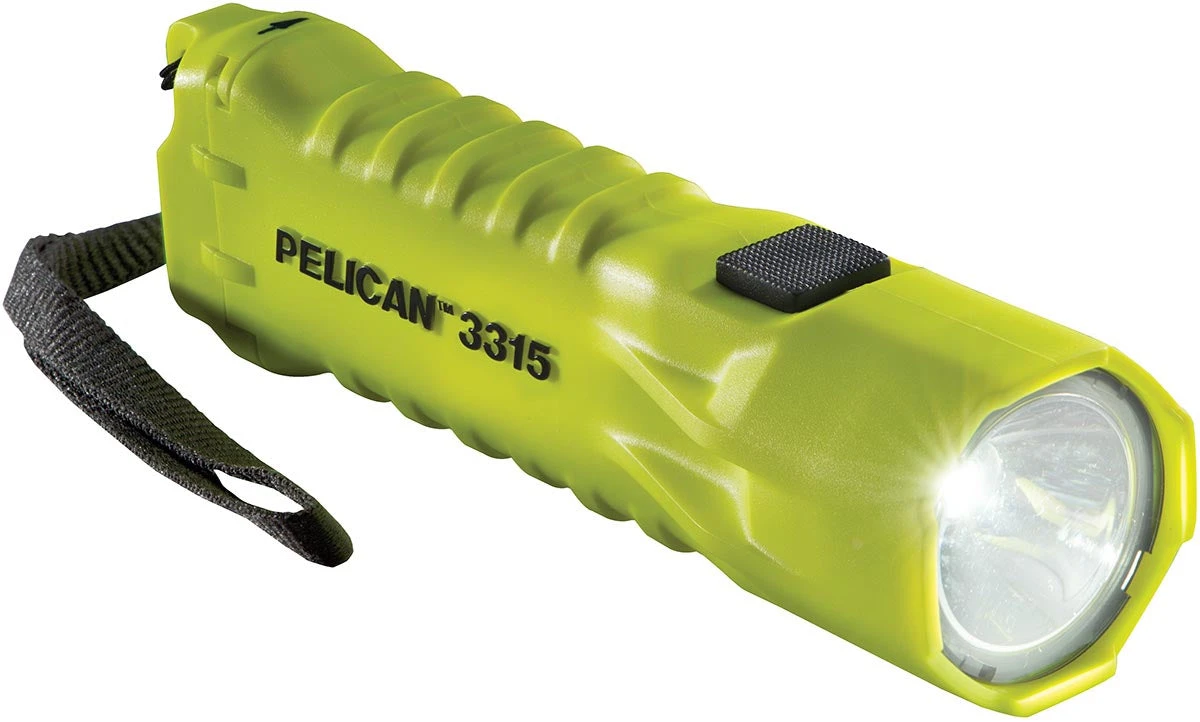 Pelican 3315 LED Waterproof Flashlight 1 Pelican 3315 LED Waterproof Flashlight