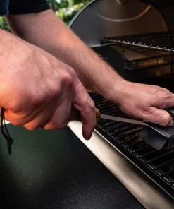 TRAEGER 2 PACK REPLACEMENT BBQ CLEANING BRUSH Traeger Accessories 9 TRAEGER 2 PACK REPLACEMENT BBQ CLEANING BRUSH Traeger Accessories