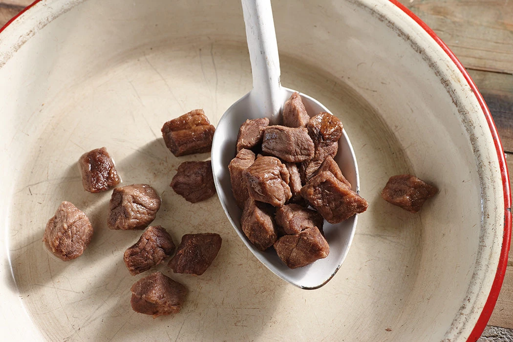 HAPPY YAK COOKED BEEF CUBES 3 HAPPY YAK COOKED BEEF CUBES